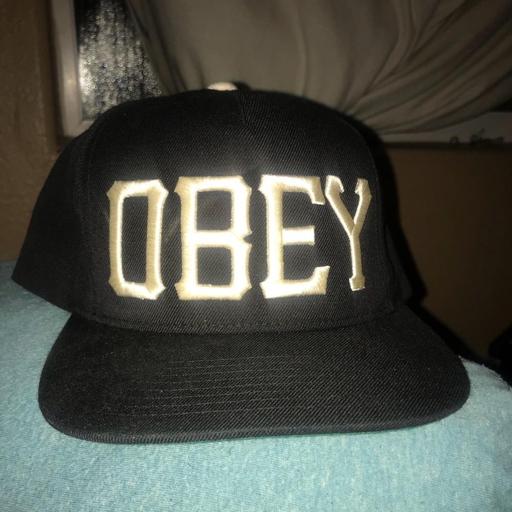 OBEY SNAPBACK